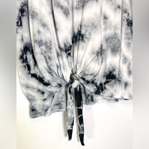 ERGE Black White and Gray Tie-Dye Long Sleeve Top Juniors Girls Size Large L - Picture 3 of 6